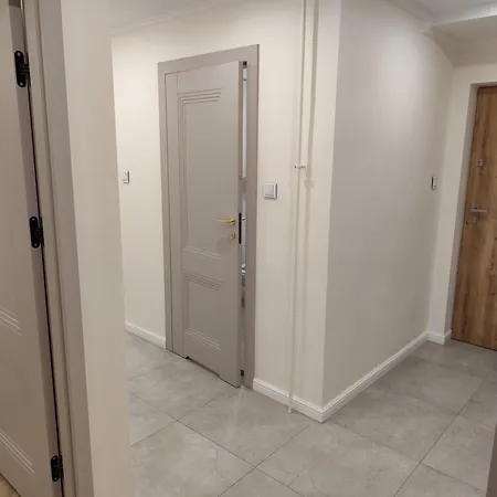 Апартаменти Merino Close Center *