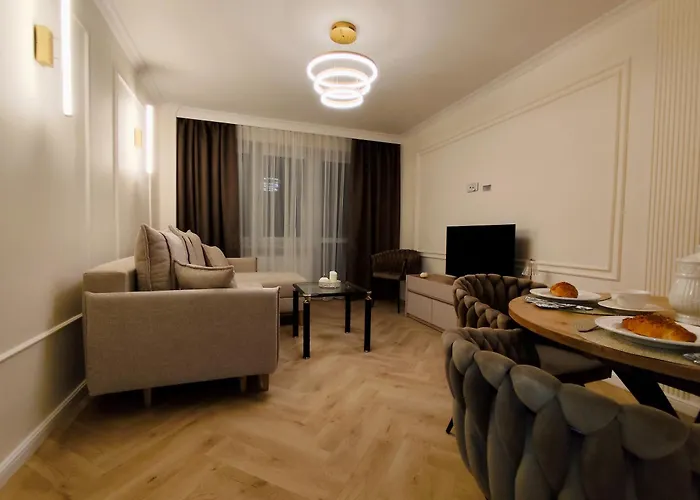 Merino Close Center *