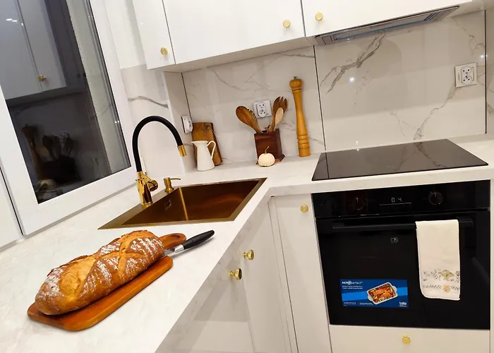 Merino Close Center Апартаменти *